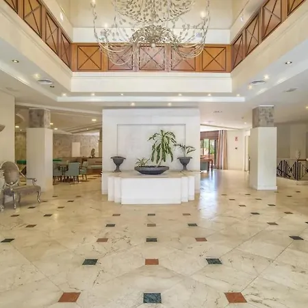 Happy Luxury - Beachside In Mar Azul, شقة إِستيبونا