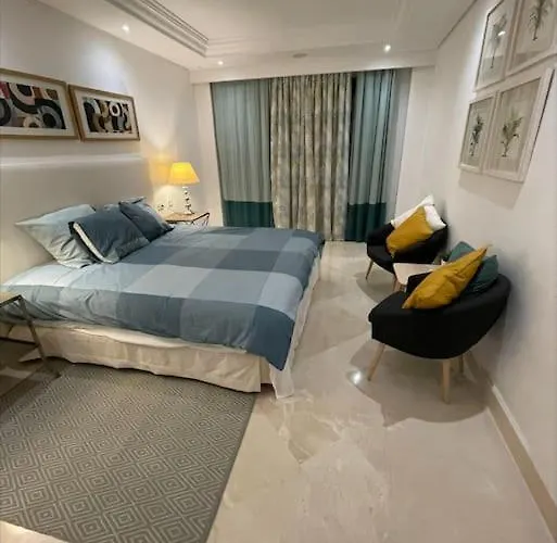 Apartamento Lgda-Primera Linea De Playa, Spa Y Experiencias Vip Estepona