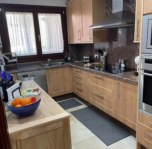 Apartamento Lgda-Primera Linea De Playa, Spa Y Experiencias Vip Estepona