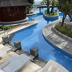 Apartment Lgda-e7 Primera Linea De Playa, Y Experiencias Vip